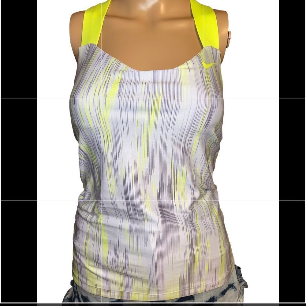 Nikedri-Fitexercise Tanksizesmall